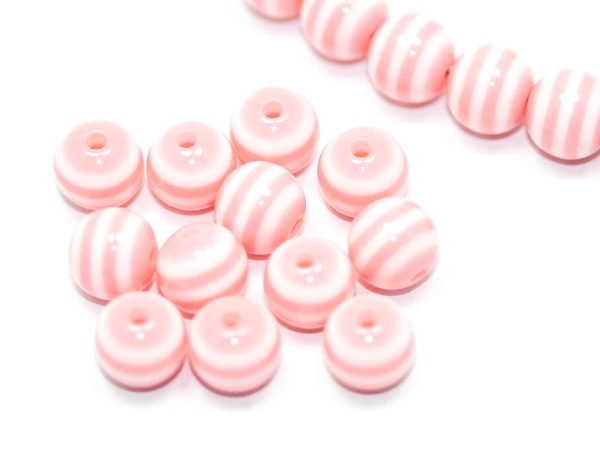 Бусины пластик полосатые светло-розово-белые. 8 мм. 10 шт.