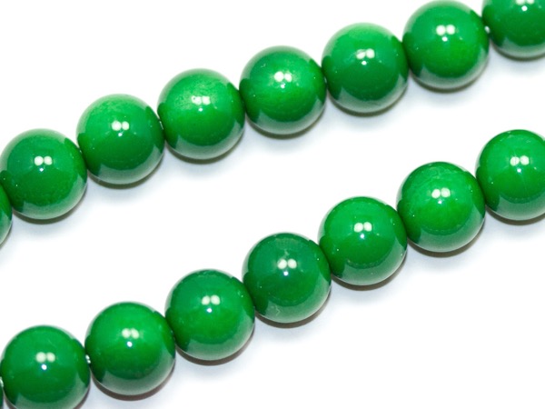 Бусины стеклянные (класс А) зеленые. 8 мм. Нитка