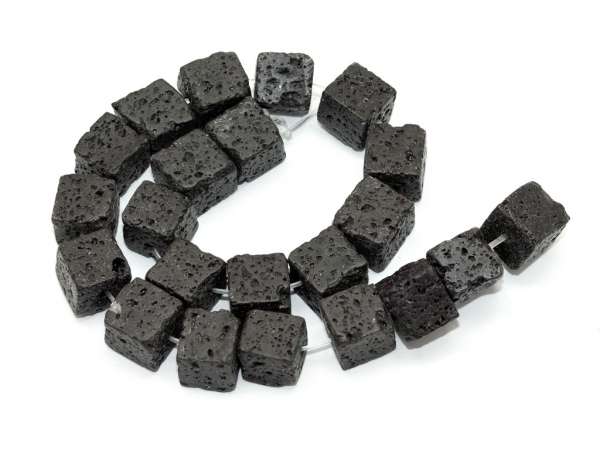 Буcины Лава кубики черные. 8 мм. Нитка (~22 шт.)