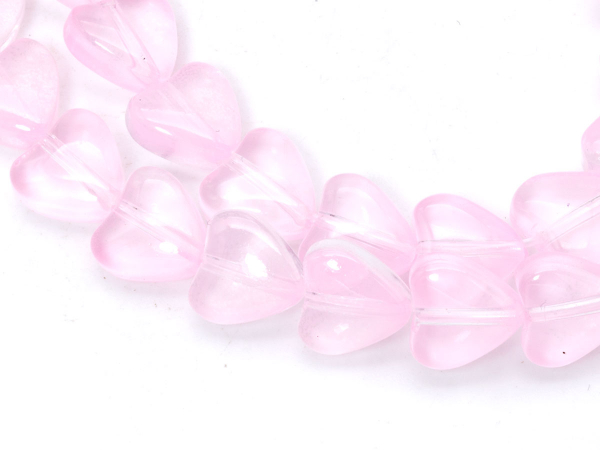 Бусины стеклянные Сердце розовые полупрозрачные. 8 мм. Нитка ~33 см (~45 шт.)